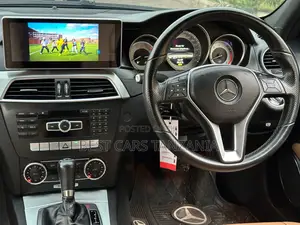 Mercedes-Benz C-Class 2012 White