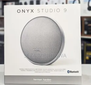 Onyx Studio 9