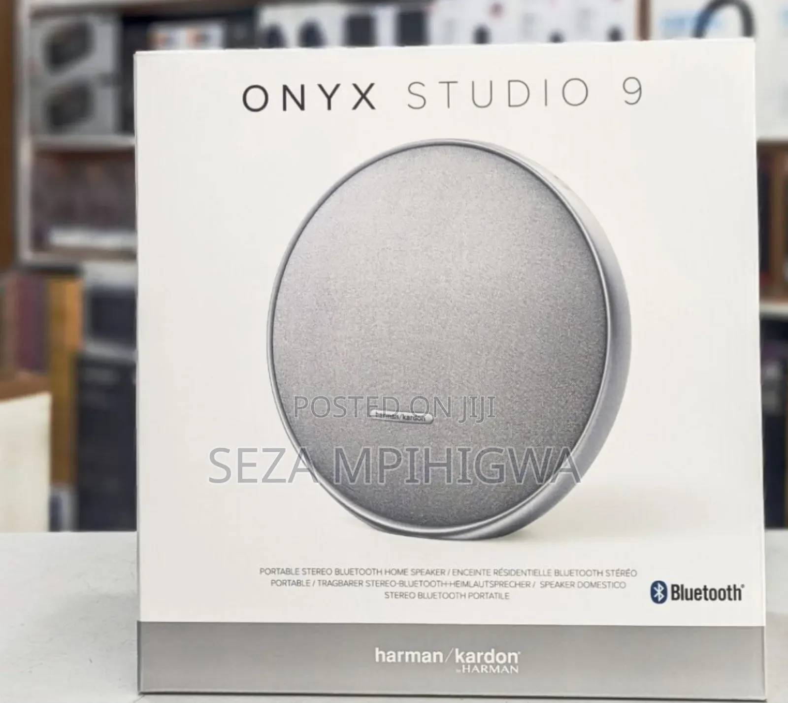 Onyx Studio 9