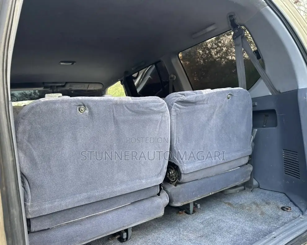 Toyota Land Cruiser Prado 2001 Gold