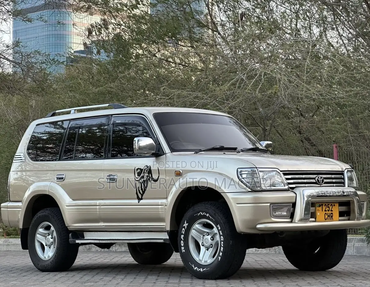 Toyota Land Cruiser Prado 2001 Gold