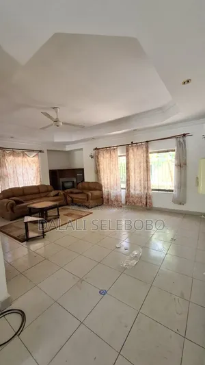 6bdrm Bungalow in Sinza Makaburini for sale