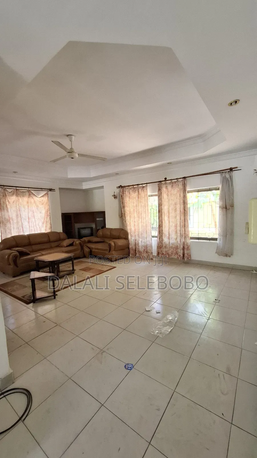 6bdrm Bungalow in Sinza Makaburini for sale