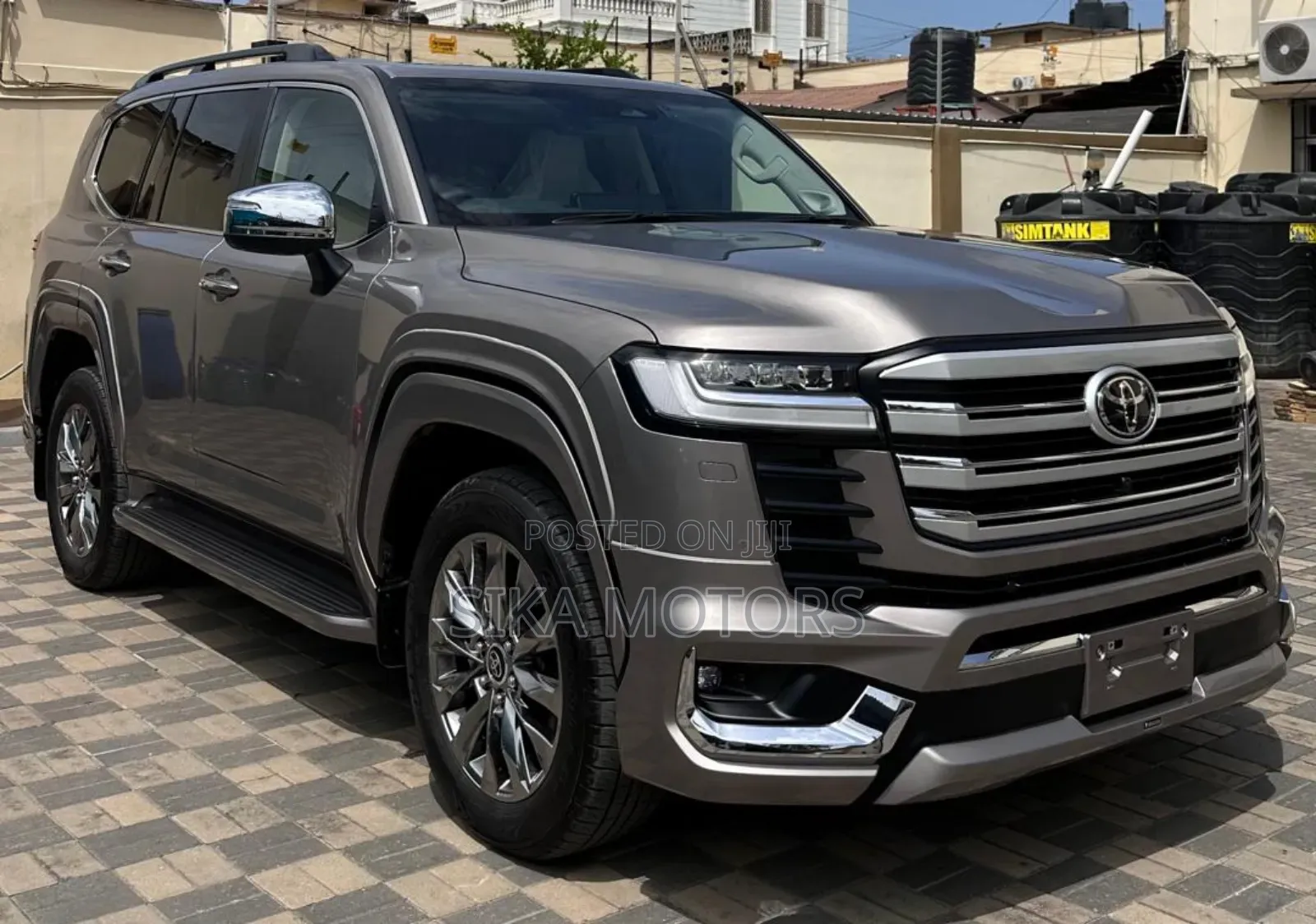 New Toyota Land Cruiser 2025 Silver