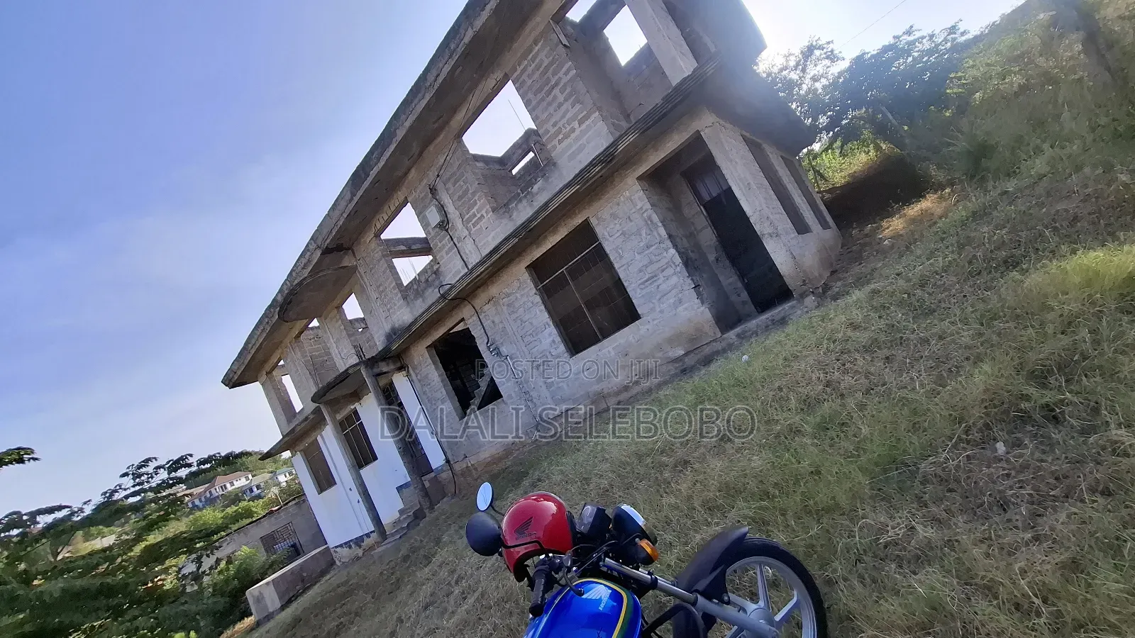 5bdrm Bungalow in Ubungo Makoka, Kinondoni for sale