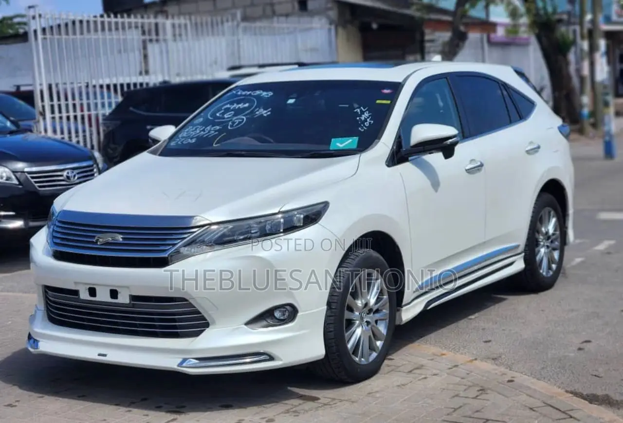 Toyota Harrier 2016 White