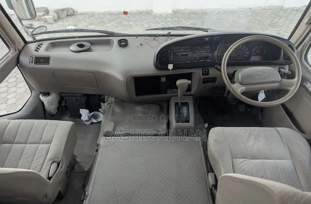 Toyota Coaster 1998 White