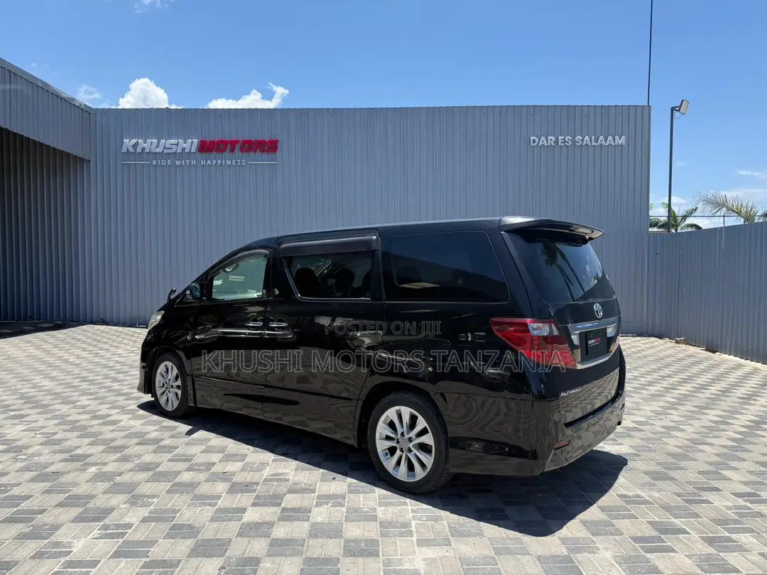 Toyota Alphard 2010 Black