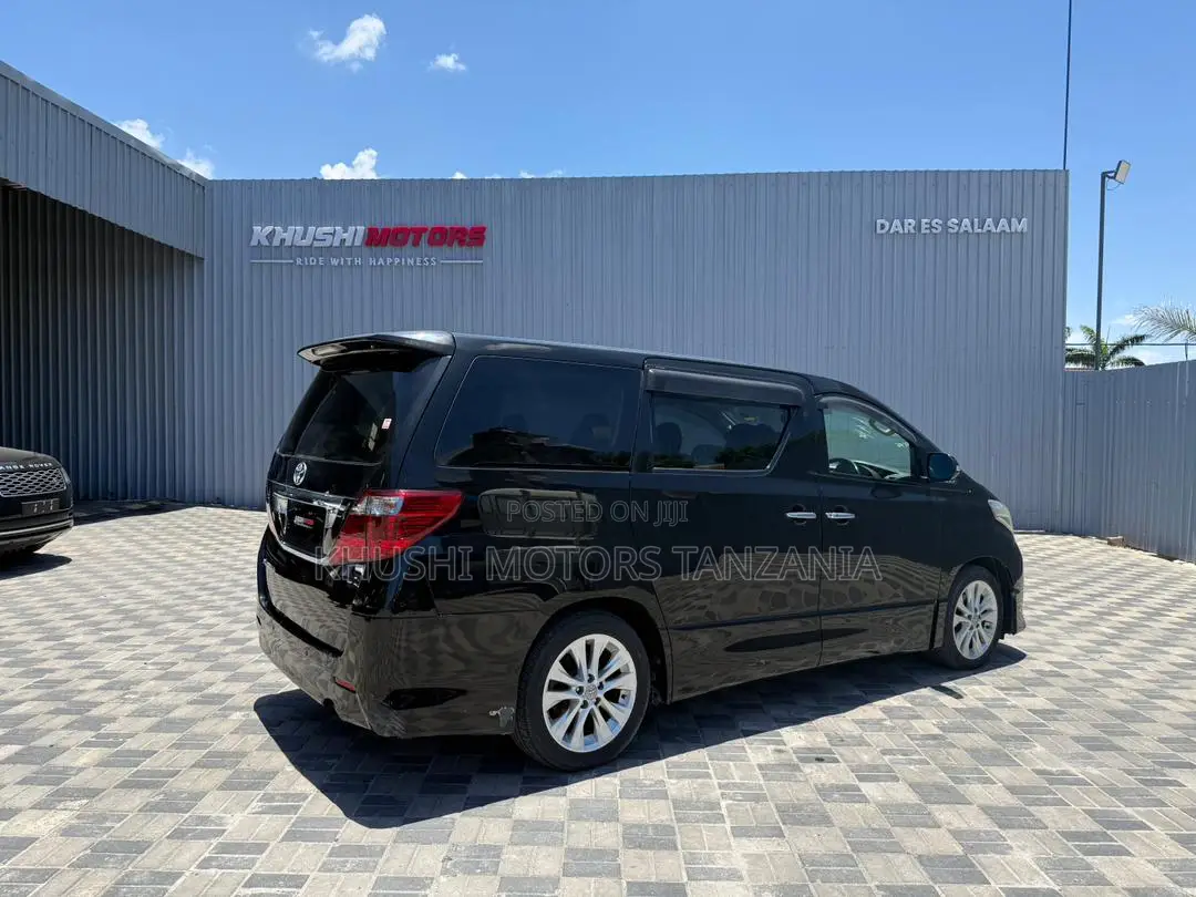 Toyota Alphard 2010 Black