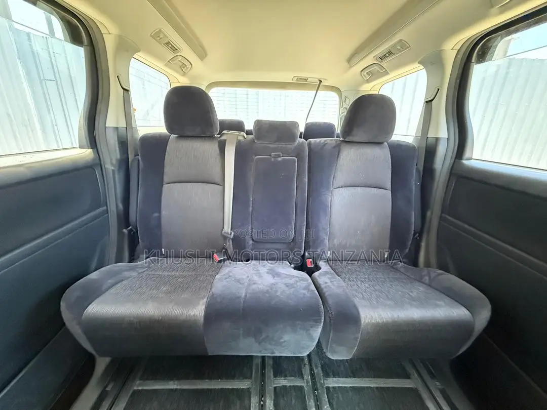 Toyota Alphard 2010 Black