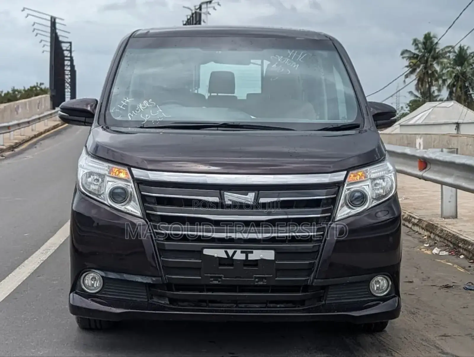 Toyota Noah 2016 Black