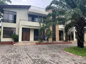 4bdrm Apartment in Kariuk, Mikocheni for rent