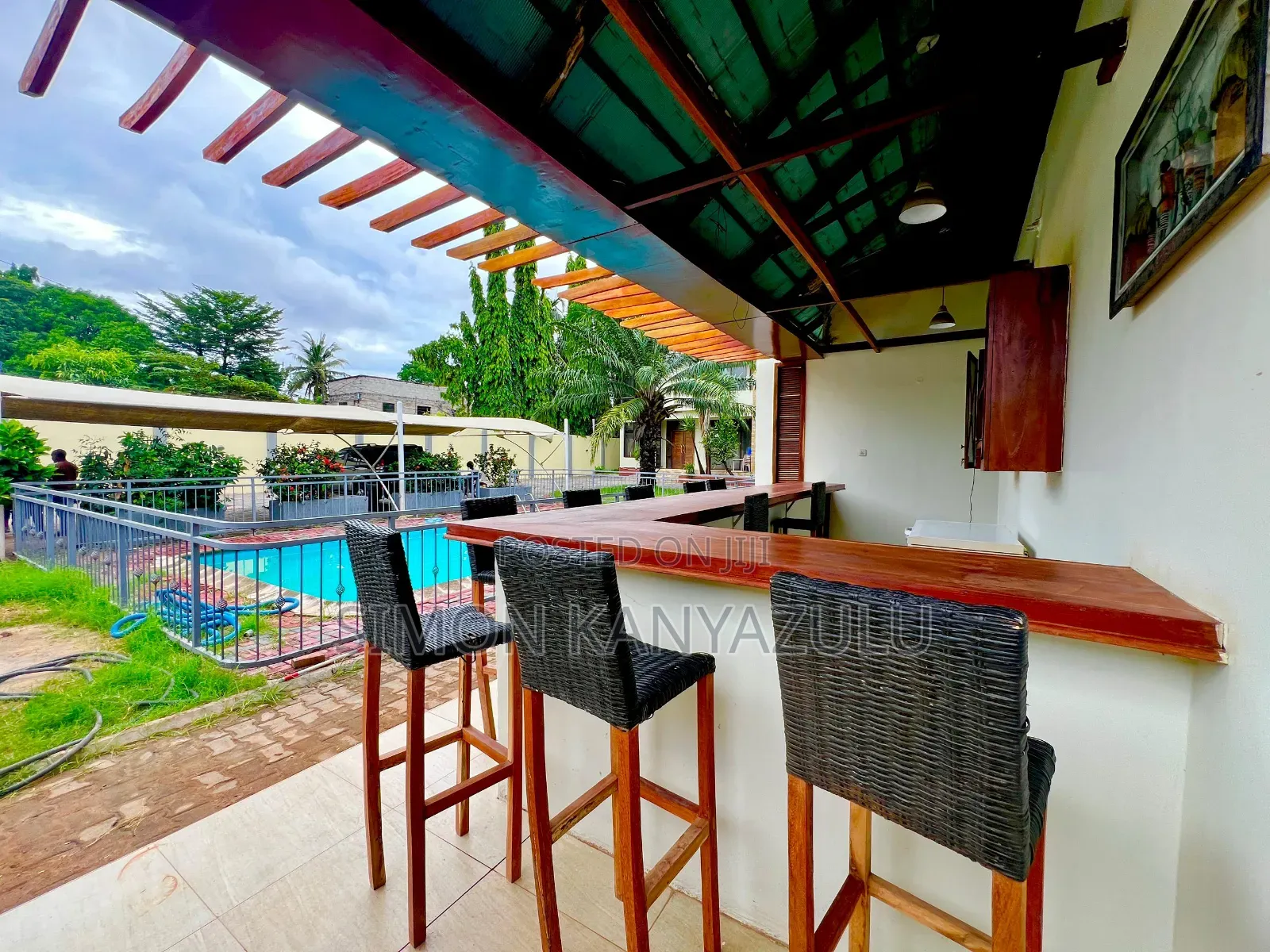 4bdrm Apartment in Kariuk, Mikocheni for rent