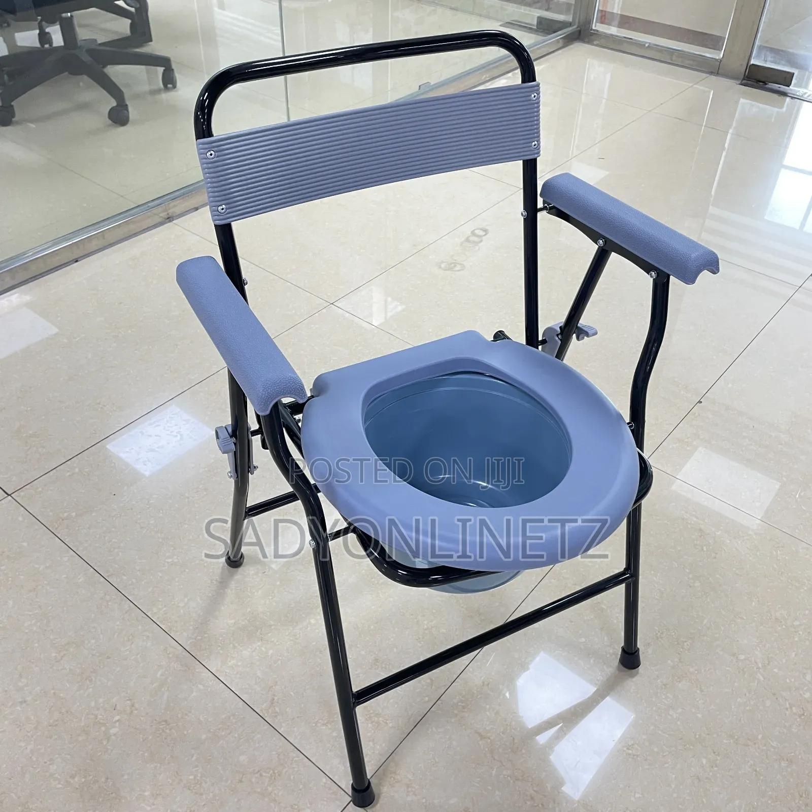 Folding Toilet Chair For Patients, Adults, Pregnant Women