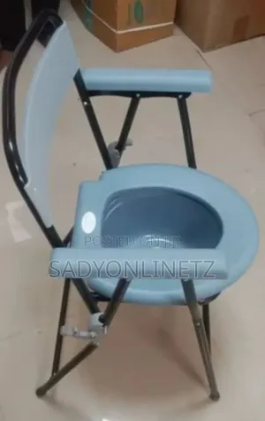 Folding Toilet Chair For Patients, Adults, Pregnant Women