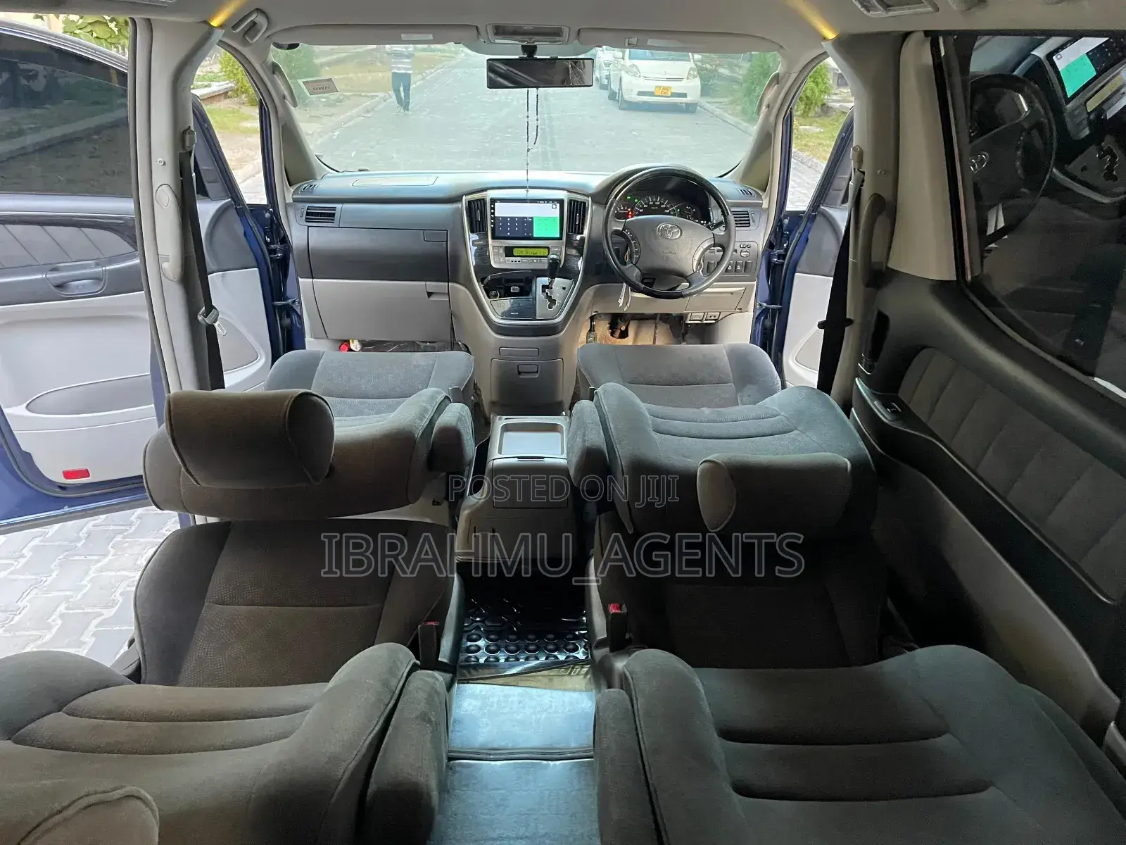 Toyota Alphard 2.4 Petrol AWD 2006 Blue