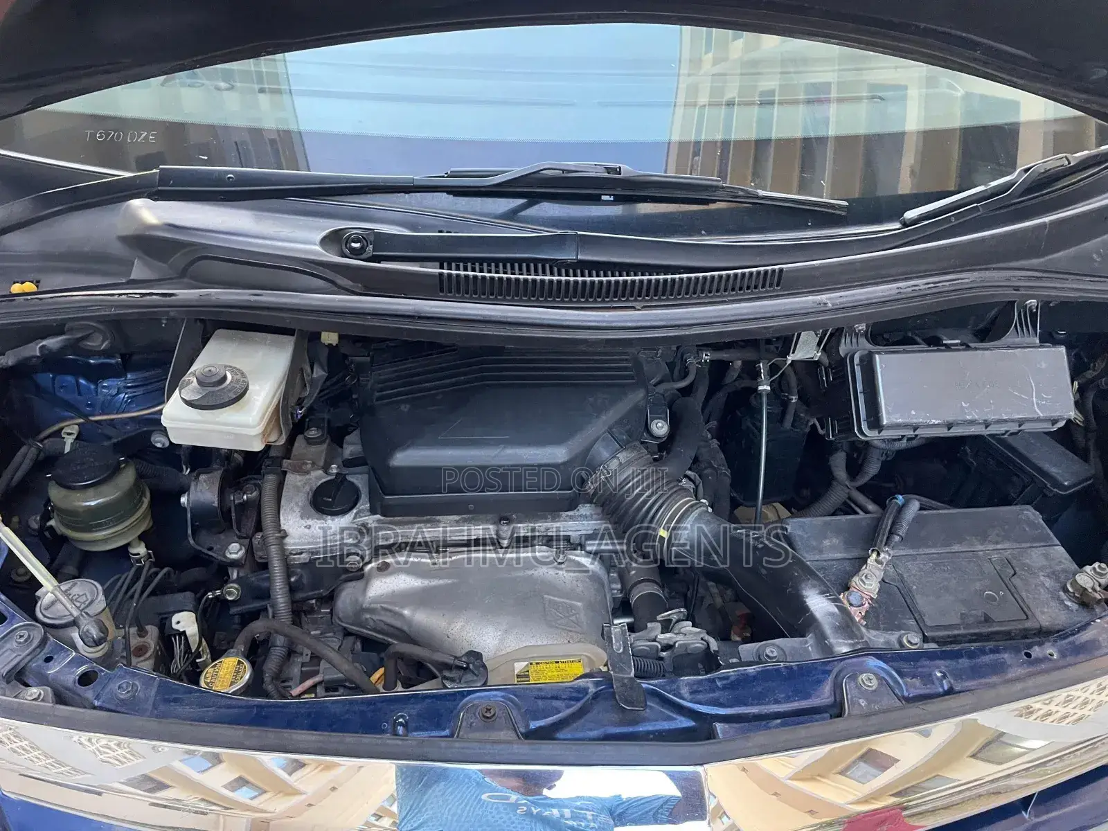 Toyota Alphard 2.4 Petrol AWD 2006 Blue