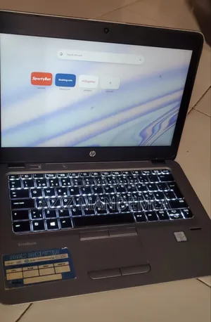 Laptop HP EliteBook 820 G3 8GB Intel Core i5 HDD 512GB