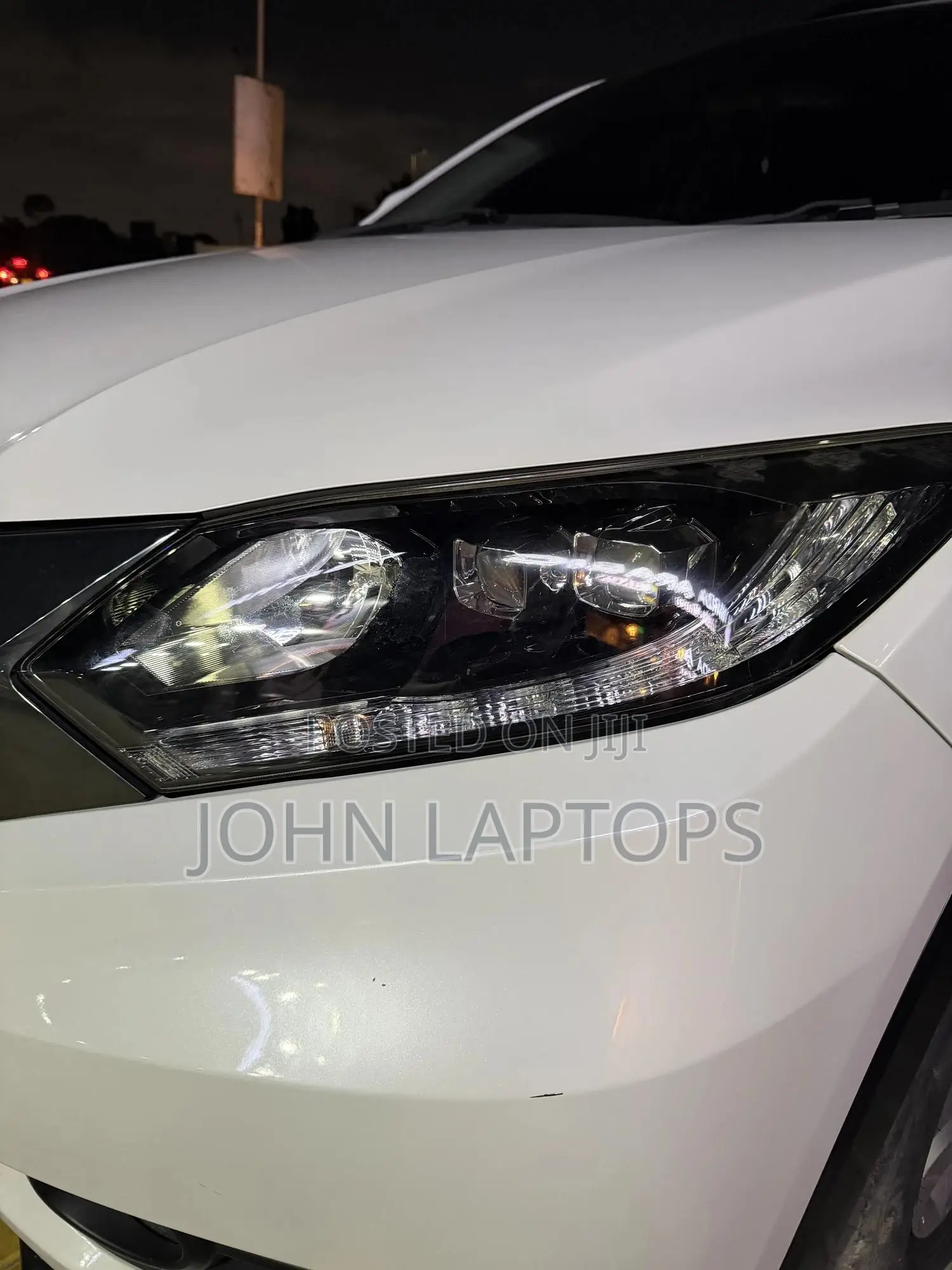 Honda Vezel 1.5 Hybrid 4WD 2016 White