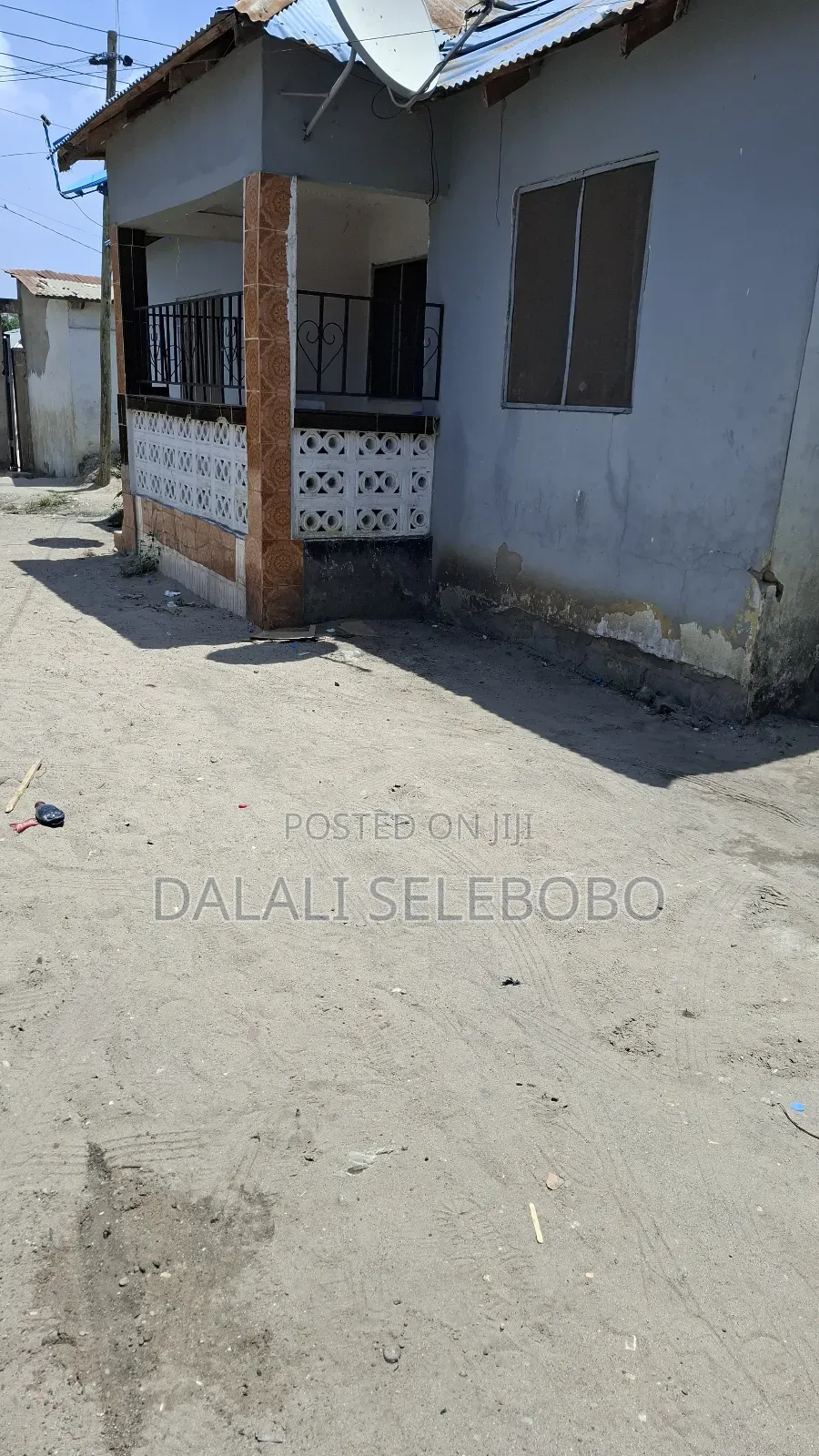 3bdrm Bungalow in Ubungo Plaza, Kinondoni for sale