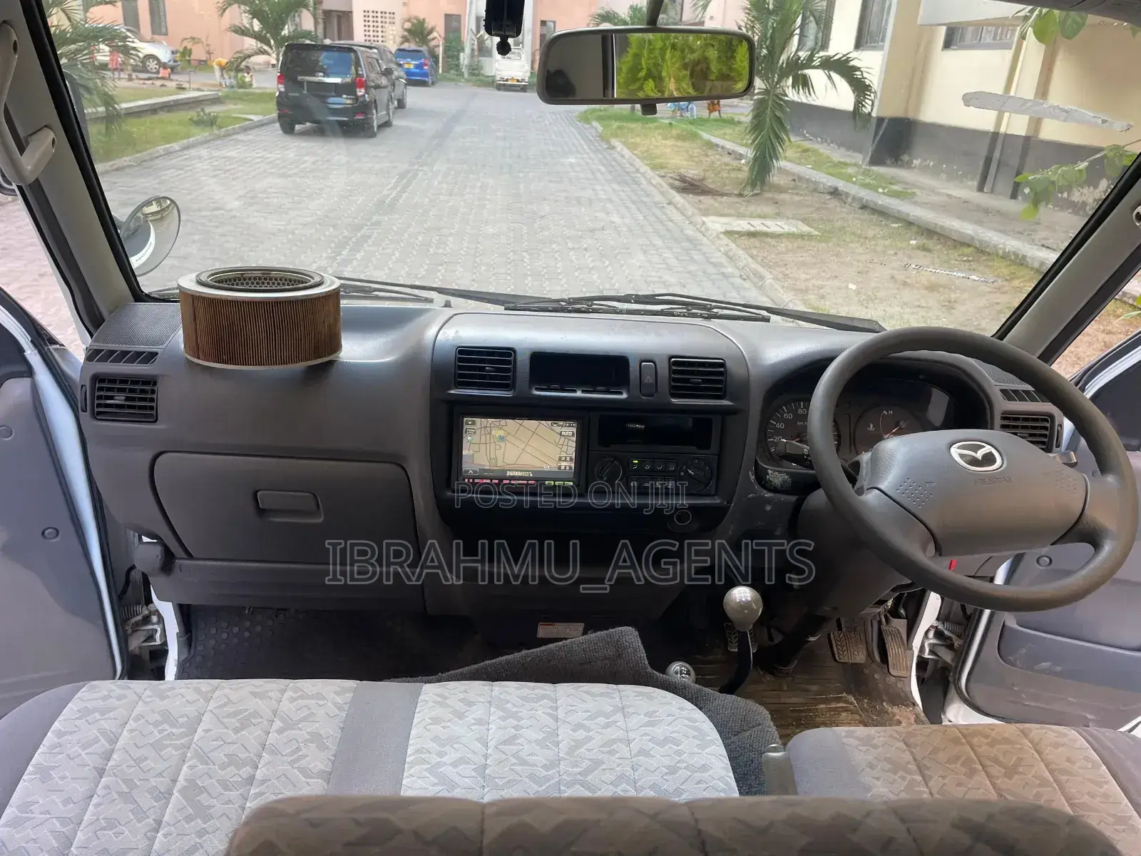 Toyota Ractis 1.5 AWD 2006 Gray
