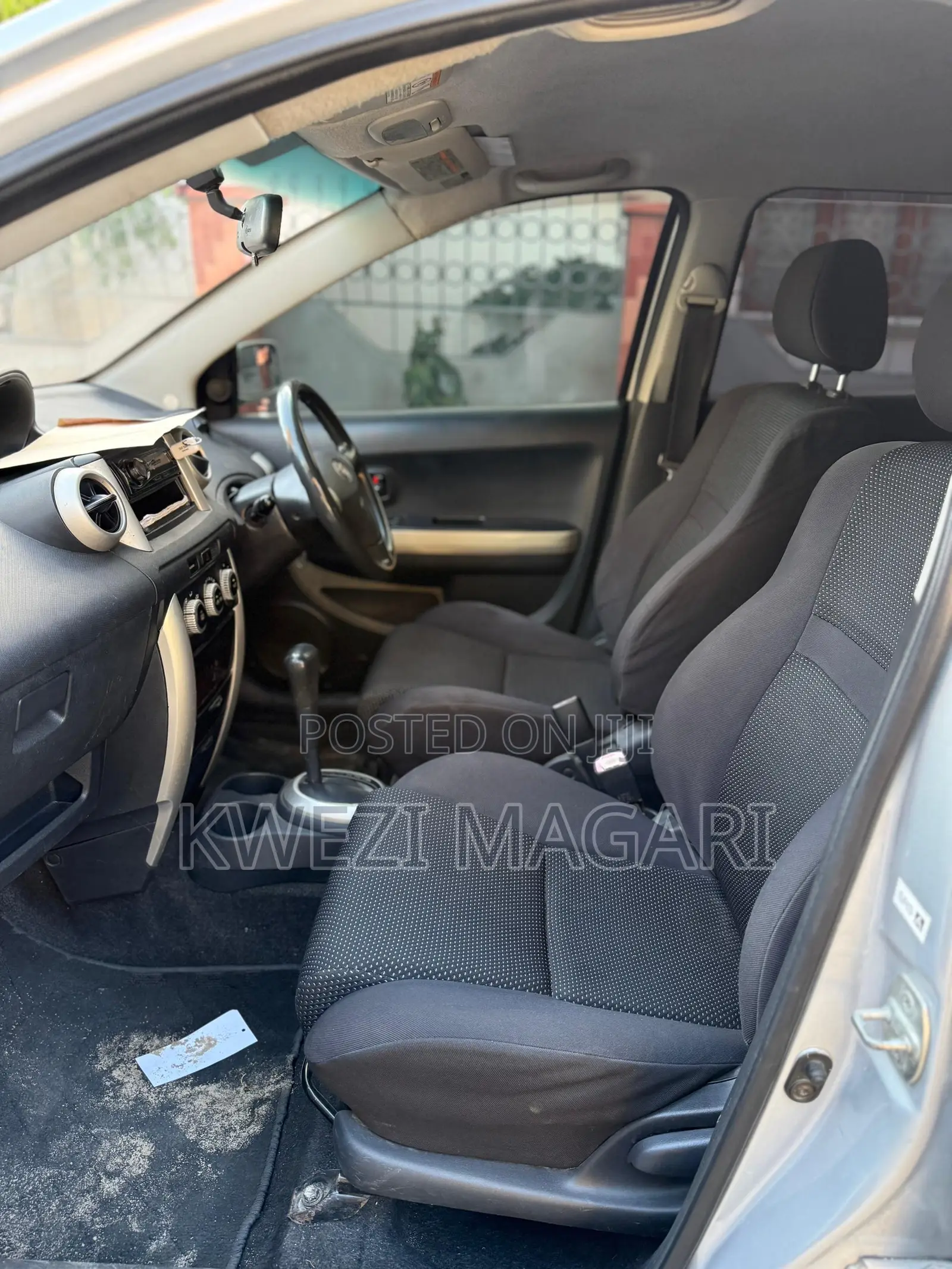 Toyota IST 2005 Silver