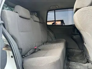 Toyota IST 2005 Silver
