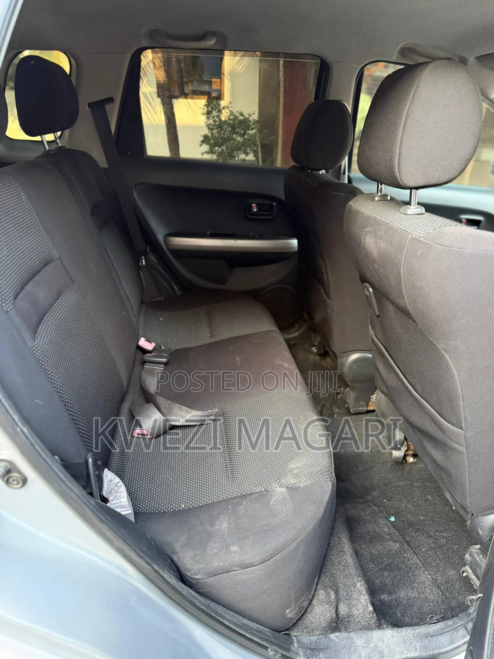 Toyota IST 2005 Silver