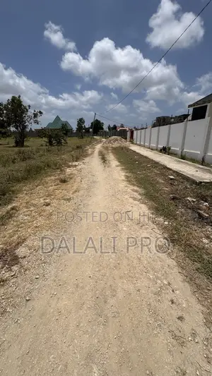 Plot for Sale in Kigamboni