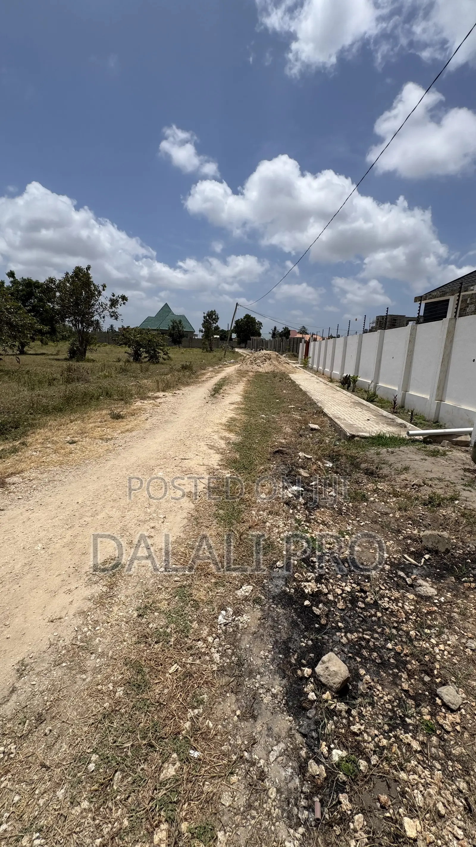 Plot for Sale in Kigamboni