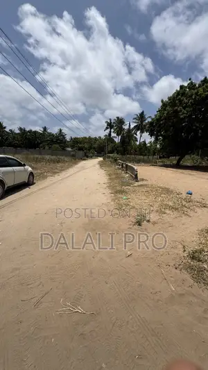 Plot for Sale in Kigamboni