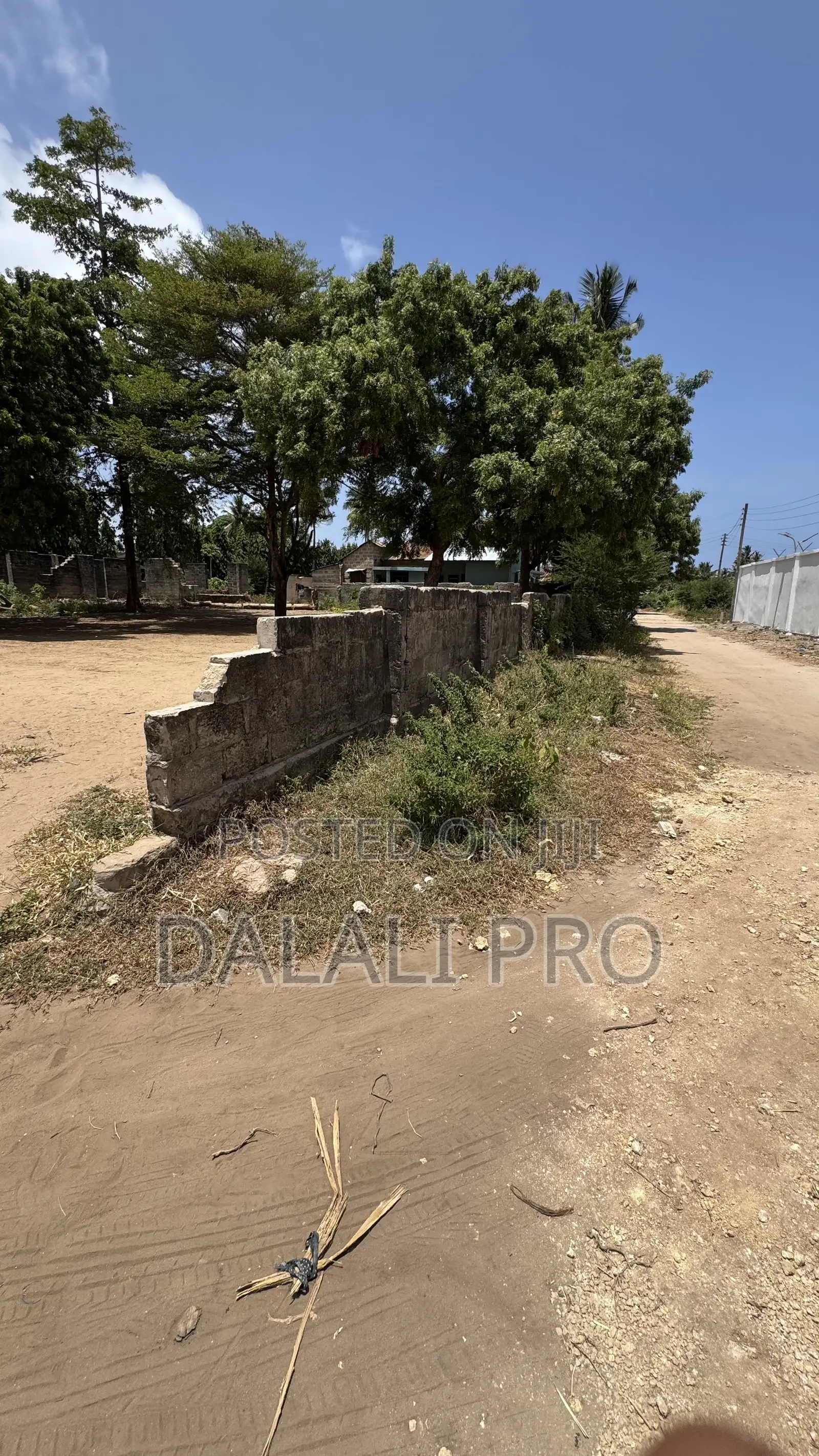 Plot for Sale in Kigamboni