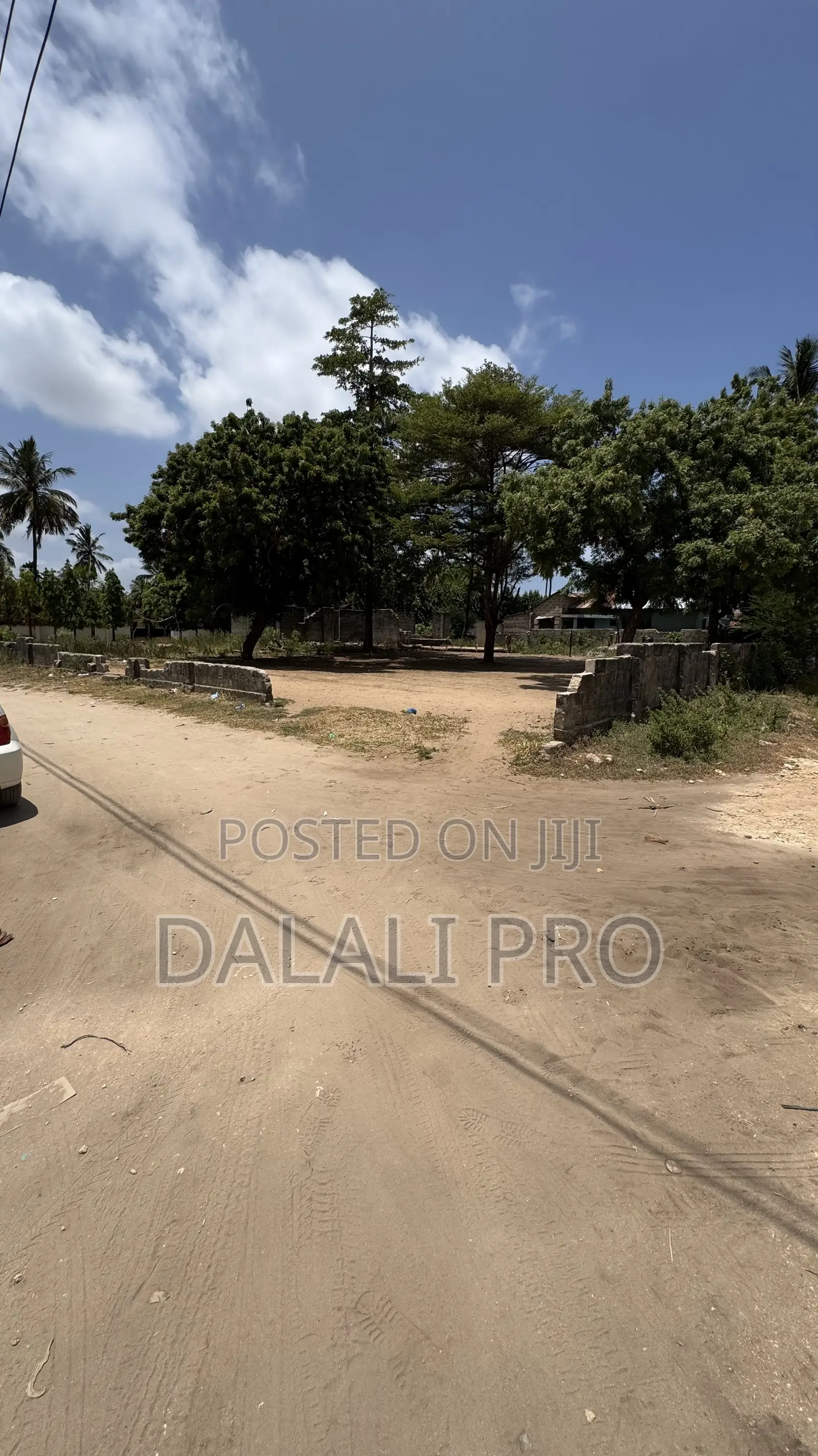 Plot for Sale in Kigamboni