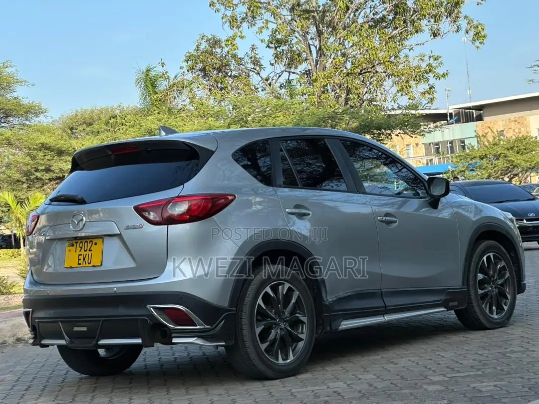 Mazda CX-5 2015 Gray
