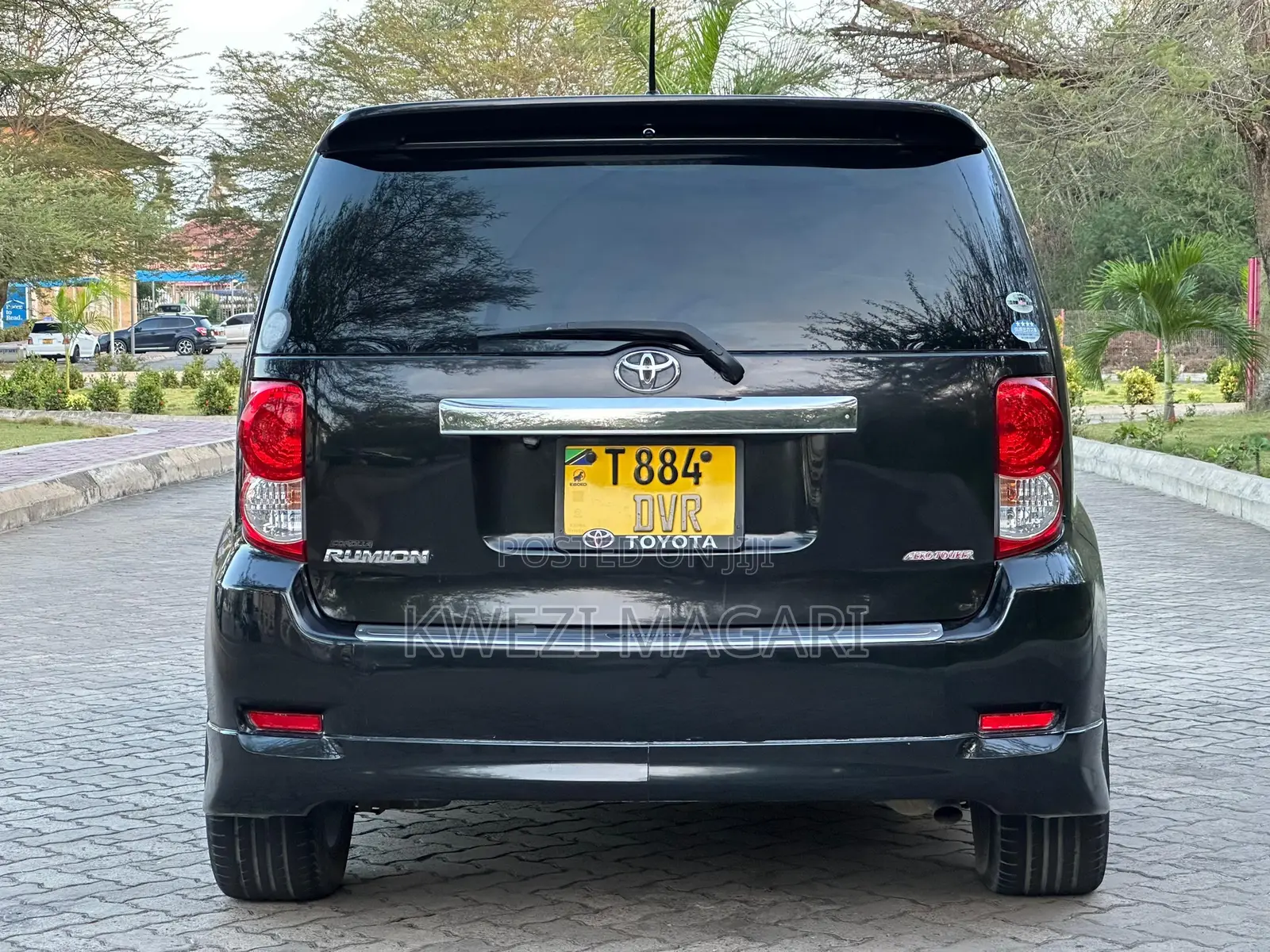 Toyota Corolla Rumion 2008 Black