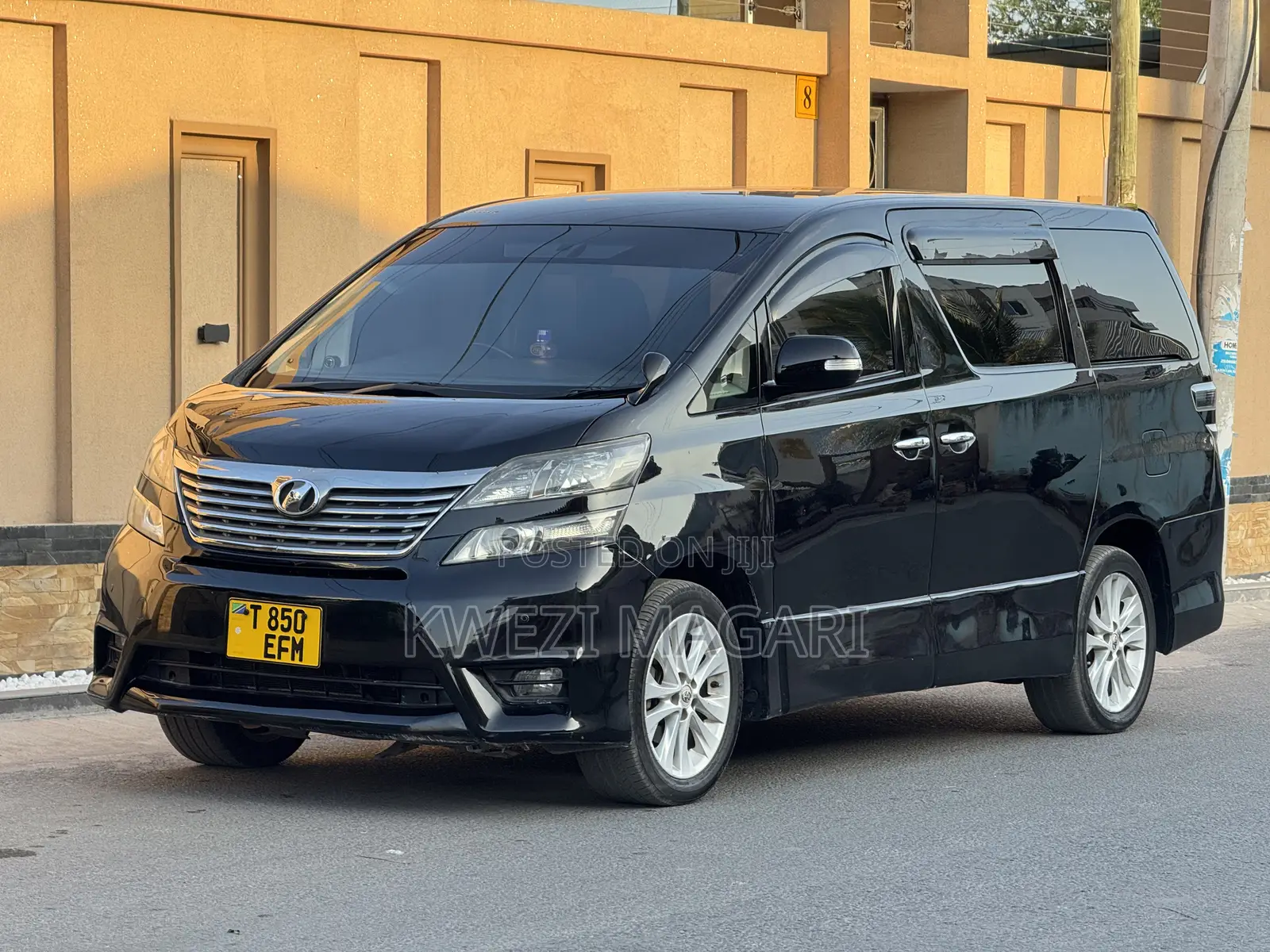 Toyota Vellfire 2009 Black