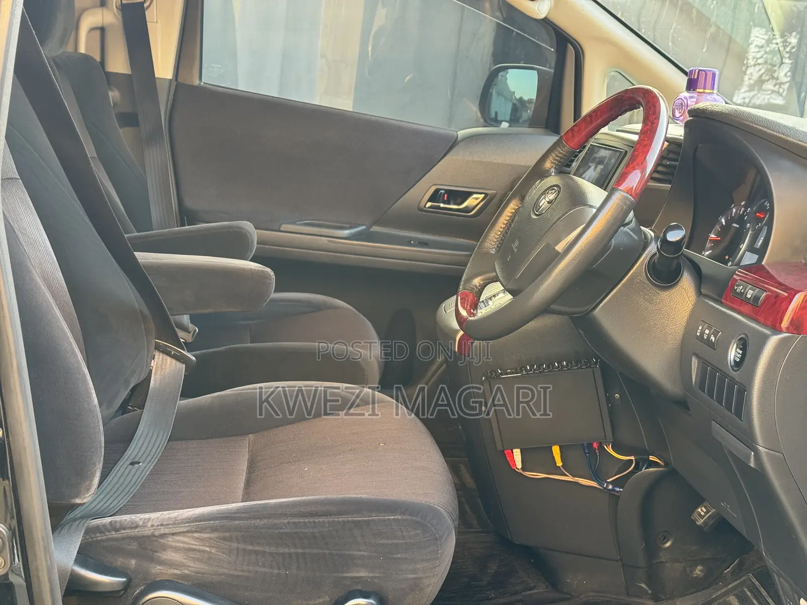 Toyota Vellfire 2009 Black