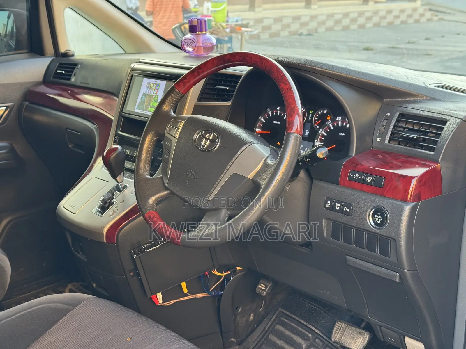 Toyota Vellfire 2009 Black