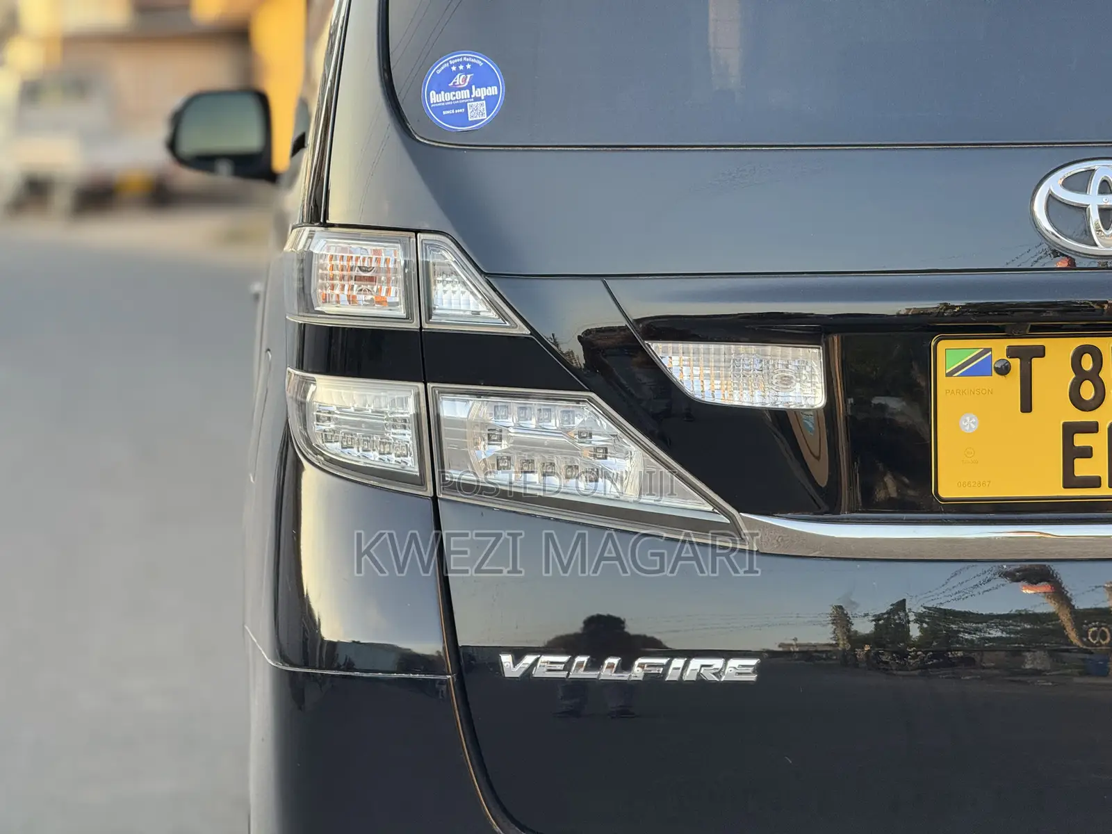 Toyota Vellfire 2009 Black