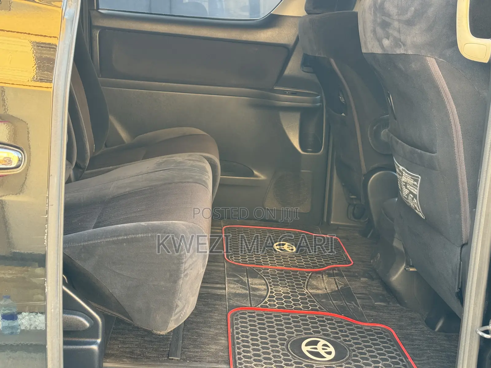 Toyota Vellfire 2009 Black