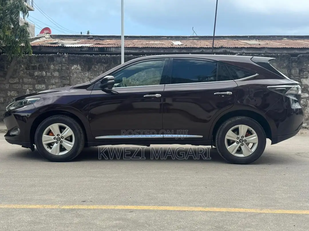 Toyota Harrier 2015 Maroon