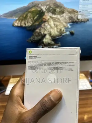 New Apple iPhone 16 256 GB Blue