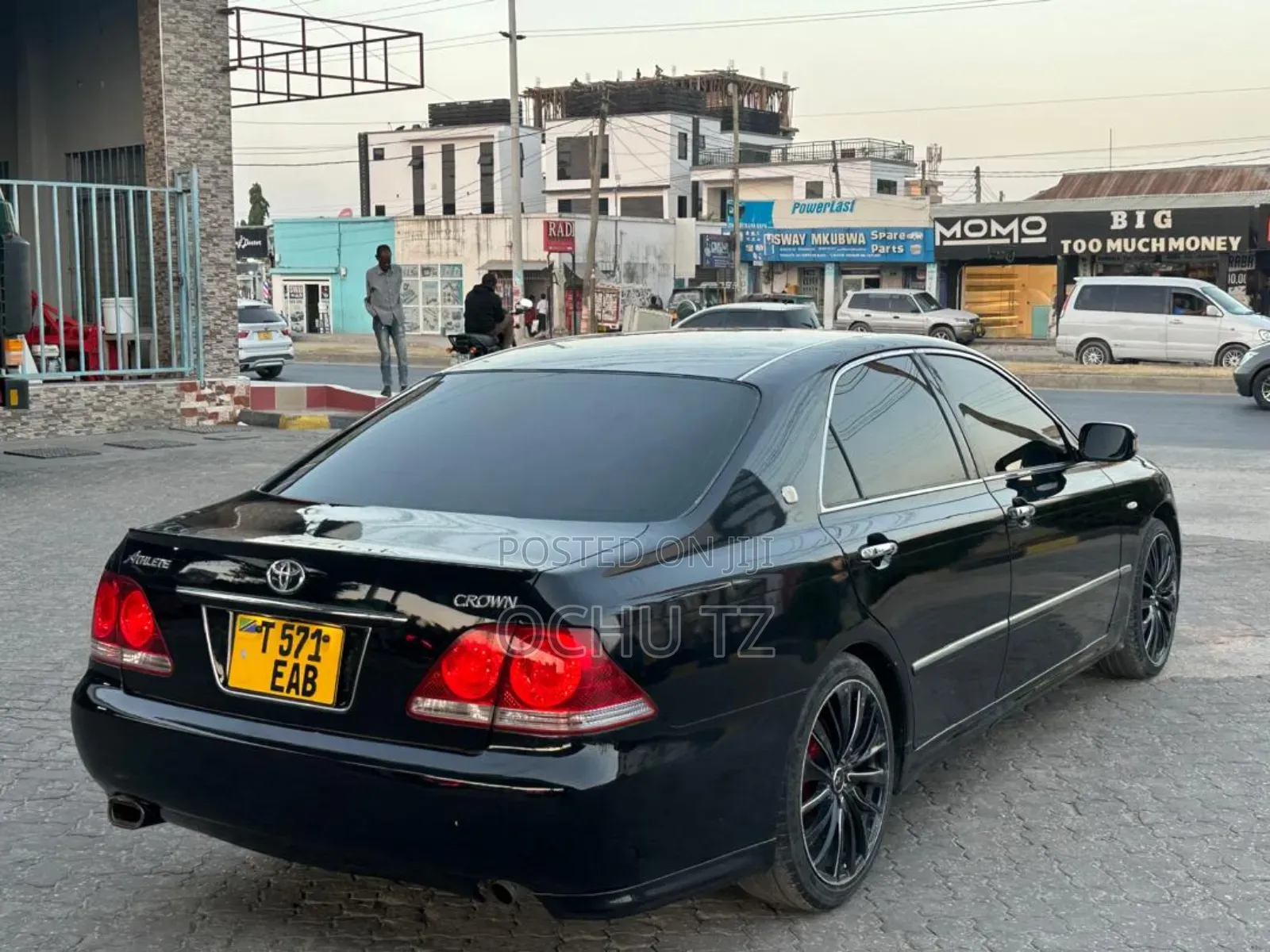 Toyota Crown Royale 2005 Black