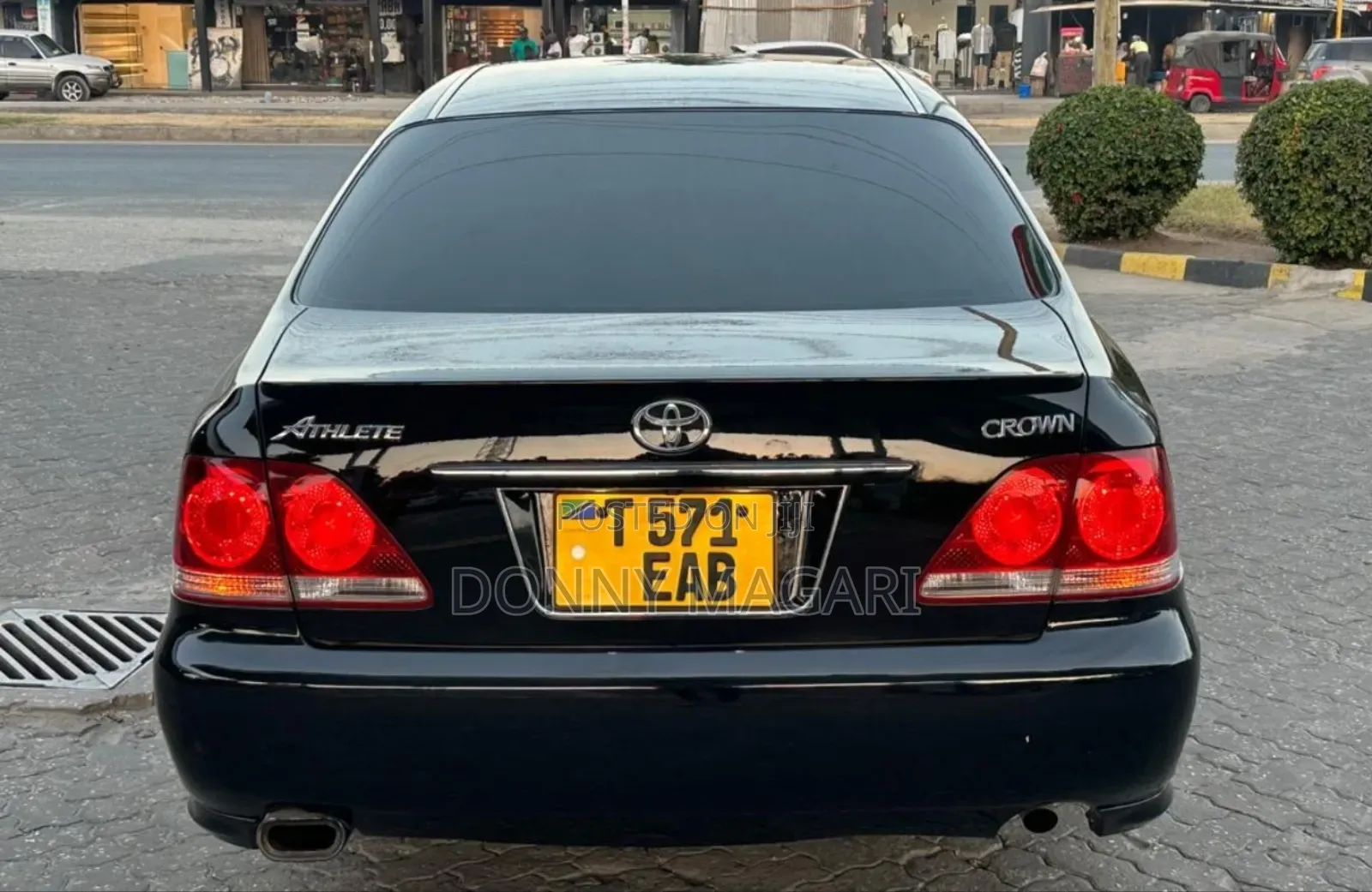 Toyota Crown 2006 Black