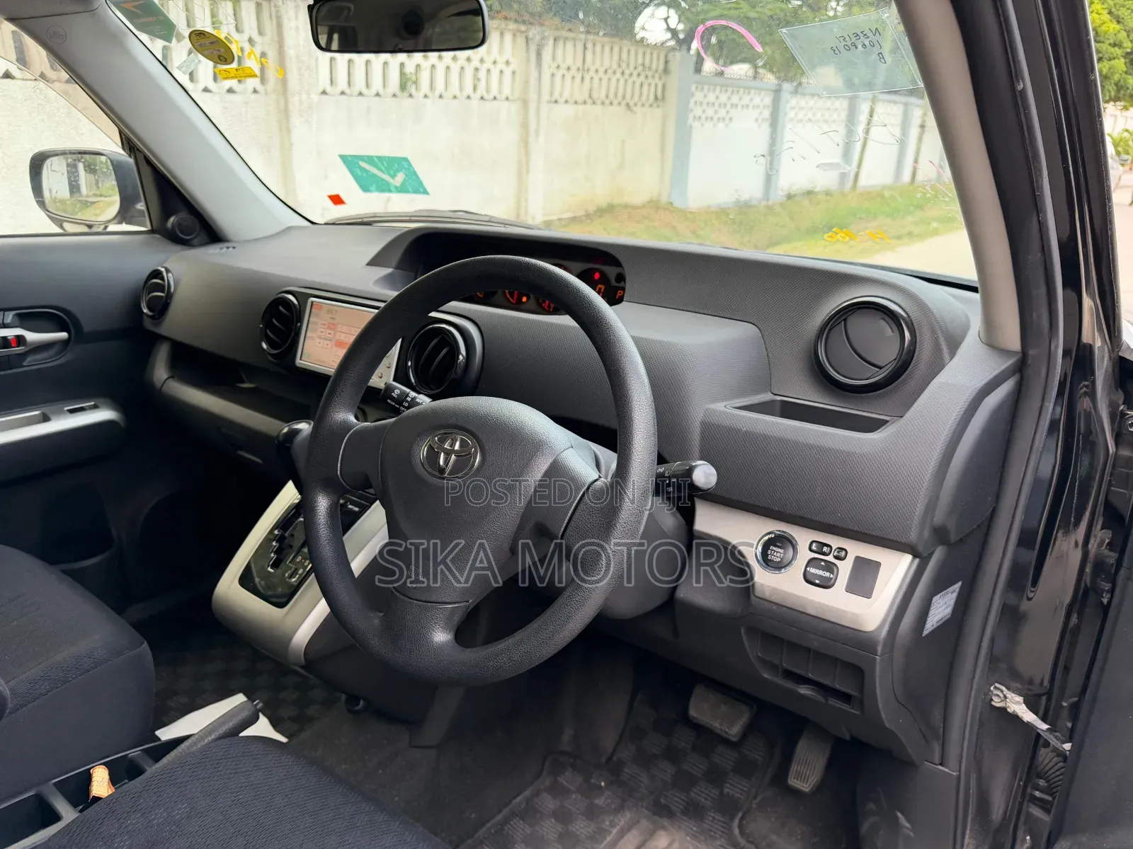 Toyota Corolla Rumion 2008 Black
