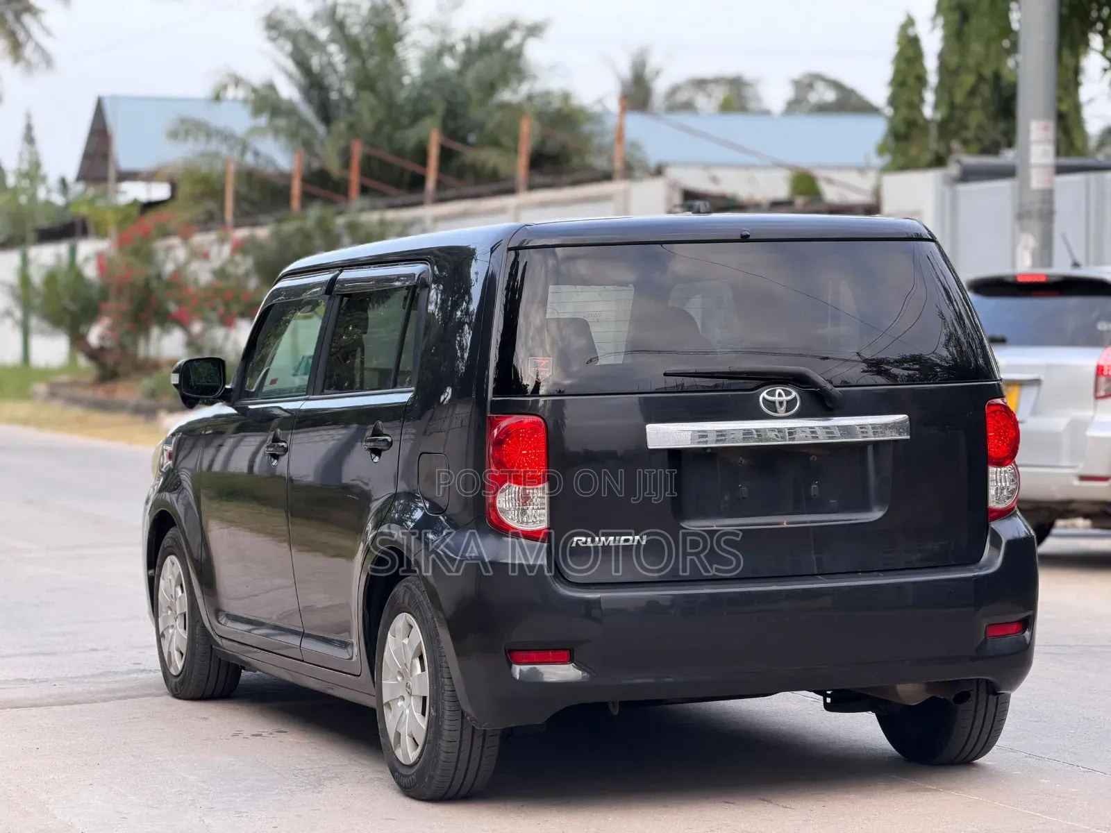 Toyota Corolla Rumion 2008 Black