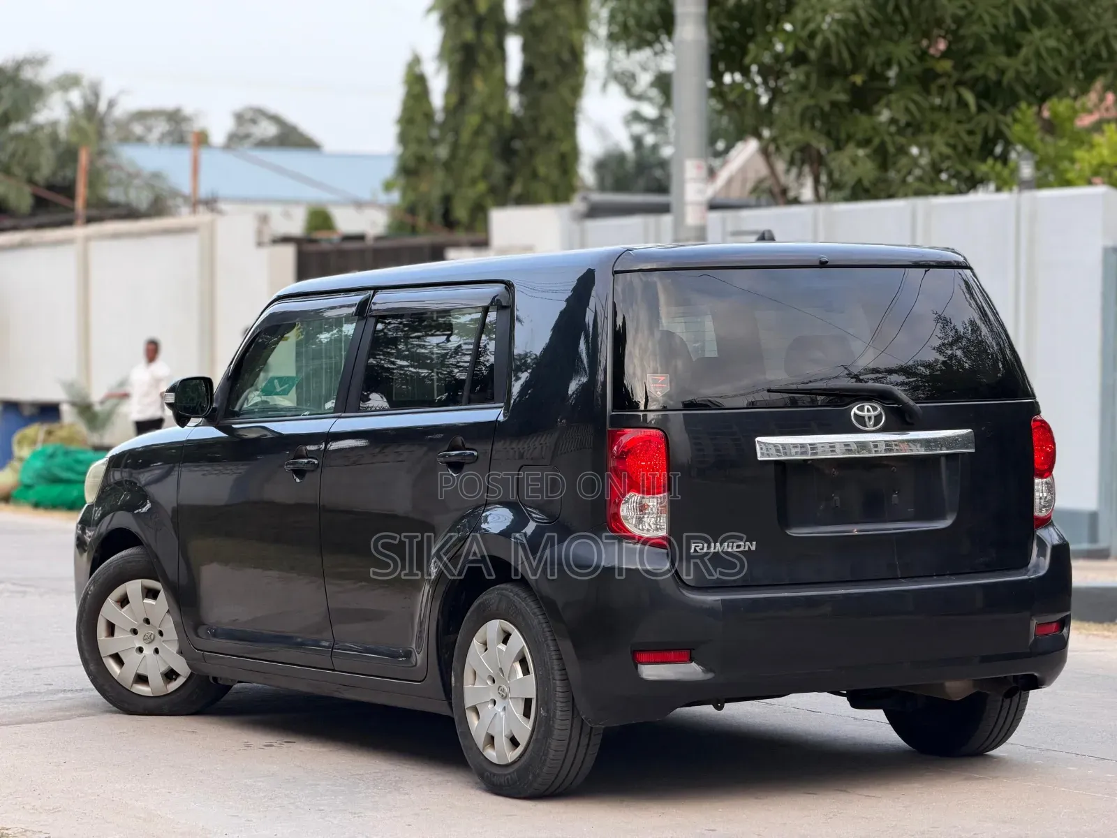 Toyota Corolla Rumion 2008 Black