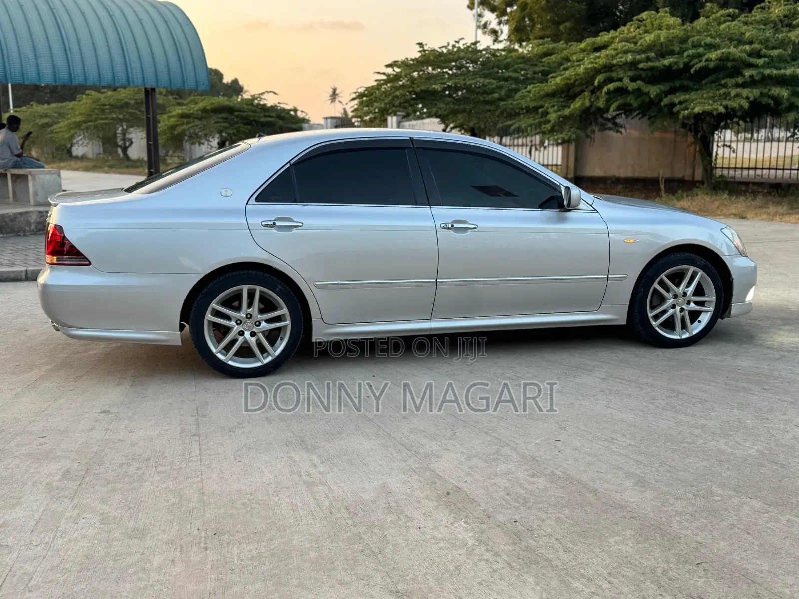 Toyota Crown 2006 Silver