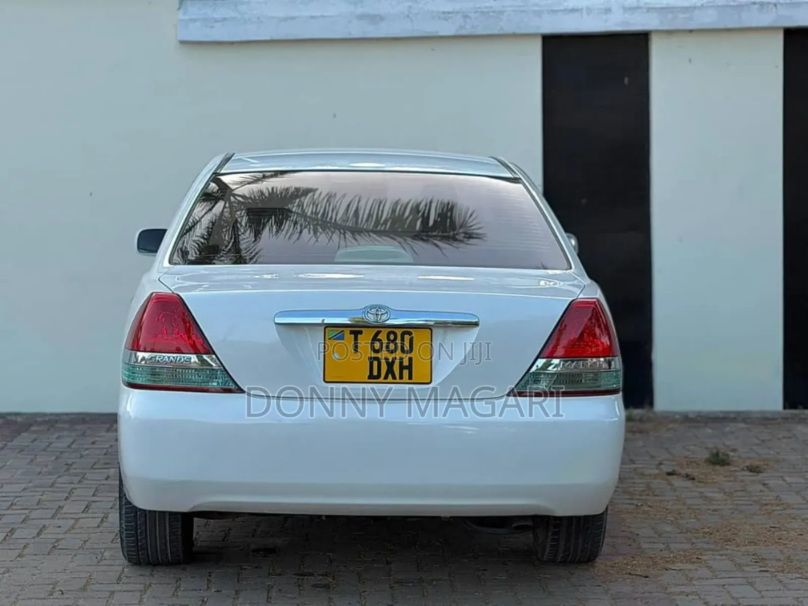Toyota Mark II 2003 White