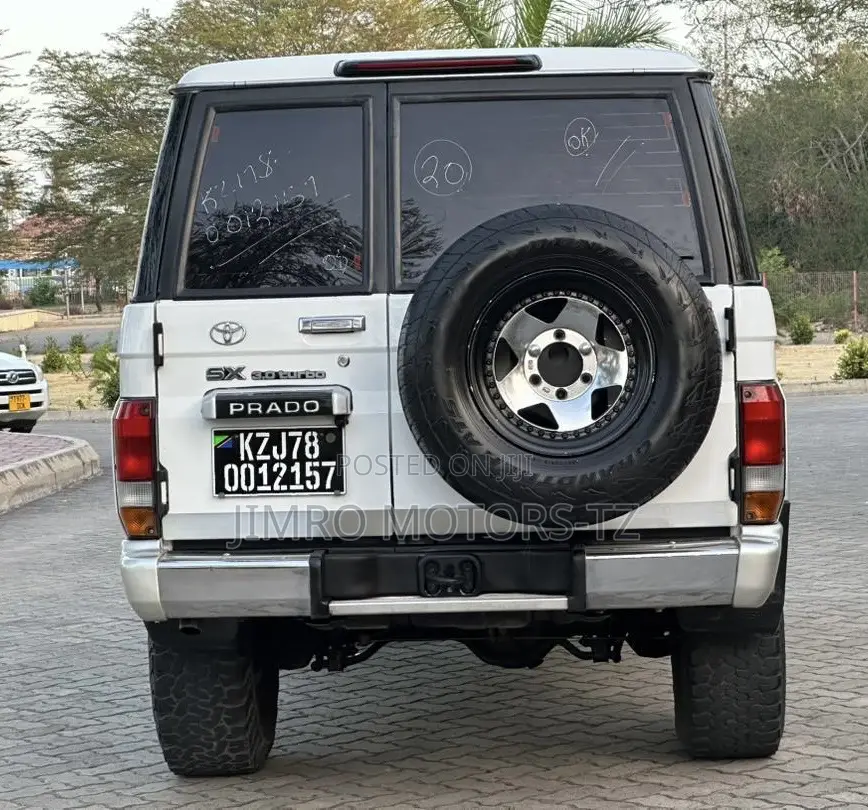 Toyota Land Cruiser Prado 1999 White